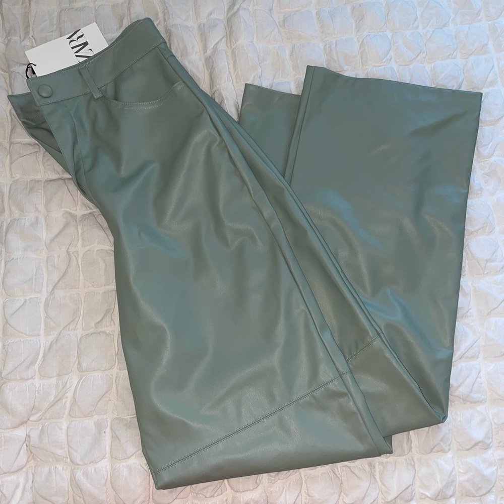 ZARA GREEN LEATHER PANTS